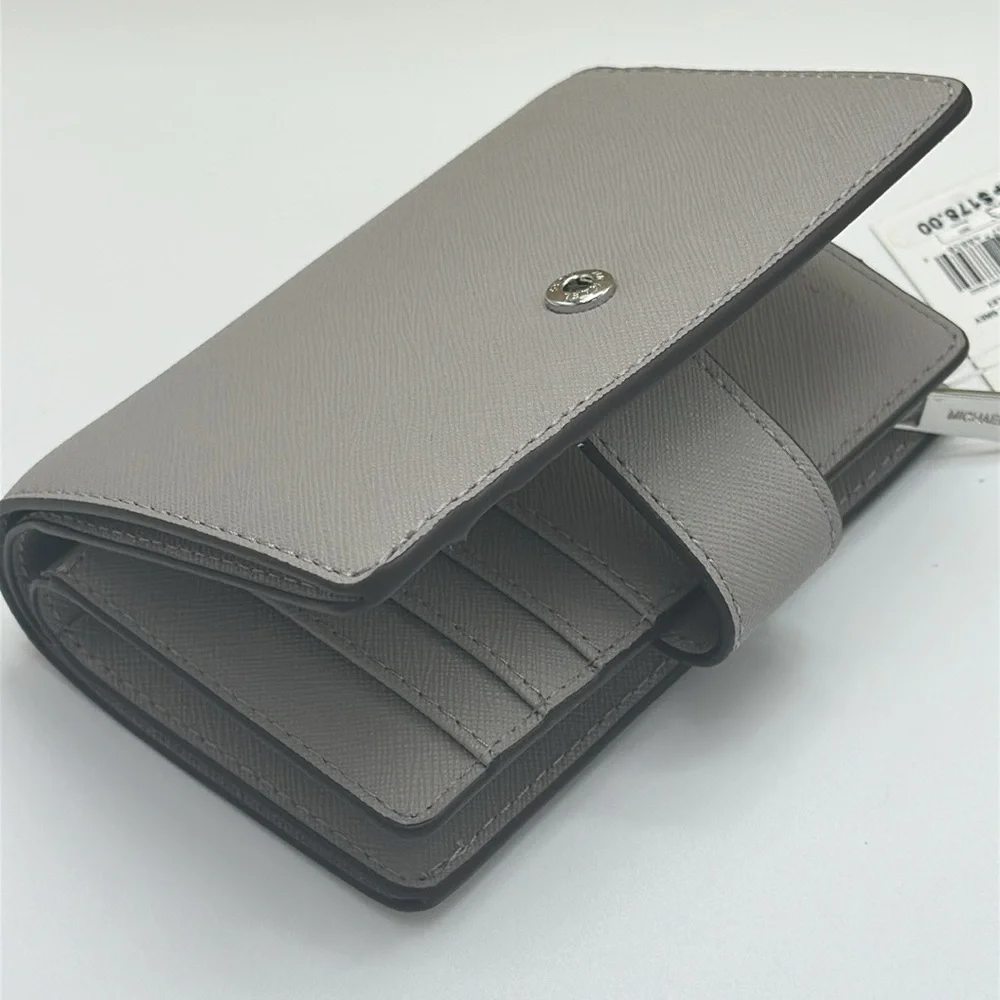MICHAEL KORS Medium Saffiano Leather Bifold Zip CN Wallet PEARL GREY